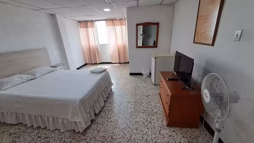 Hotel Cacique Ibagu&eacute;