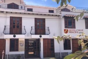 Hotel Calle Principal