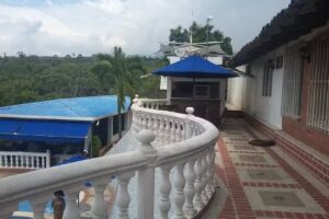 Hotel Campestre La Monarca