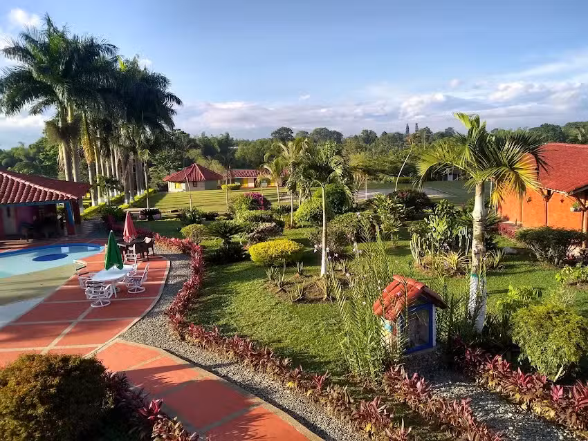 Hotel Campestre Los Tucanes