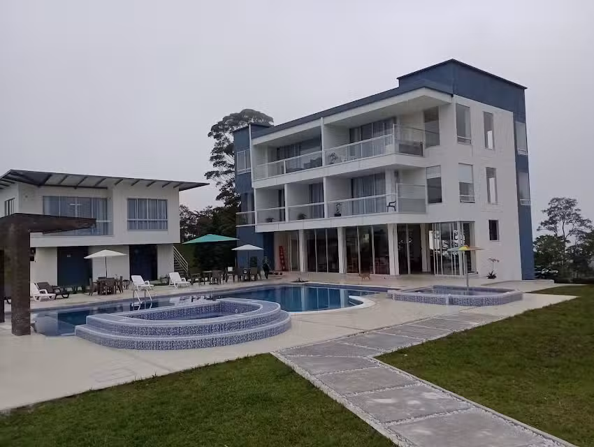 Hotel Campestre Mireyita