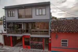 Hotel Casa Aragon (Cartago Valle)