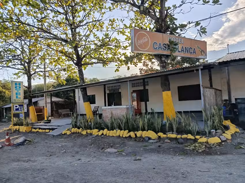 Hotel Casa Blanca