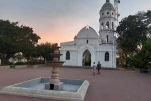 Hotel Center Loren&rsquo;s