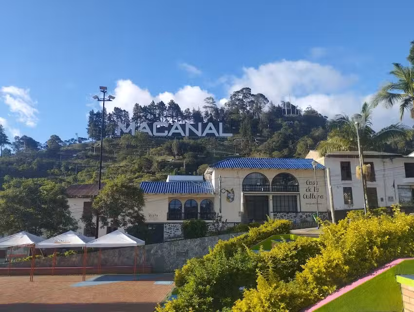 Hotel Clavellino