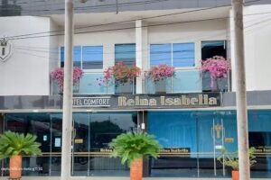 HOTEL COMFORT REINA ISABELLA