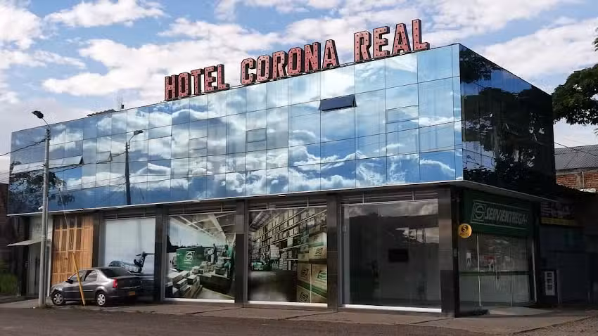 Hotel Corona Real Tulu&aacute;