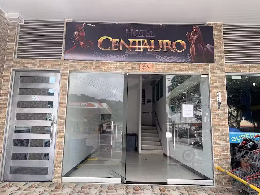 HOTEL EL CENTAURO