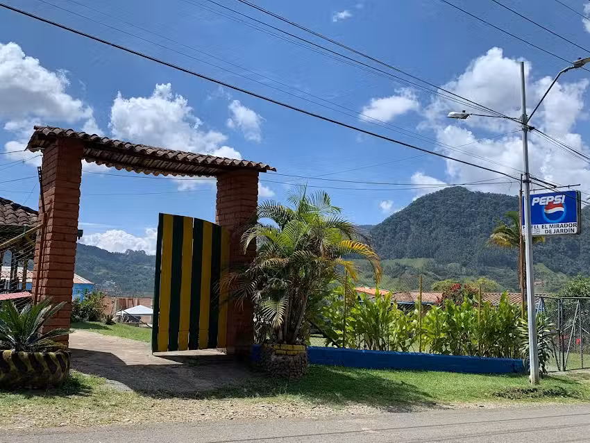 HOTEL EL MIRADOR DE JARDIN