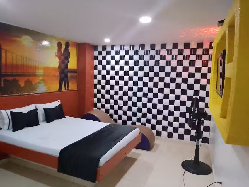 Hotel El Play&oacute;n