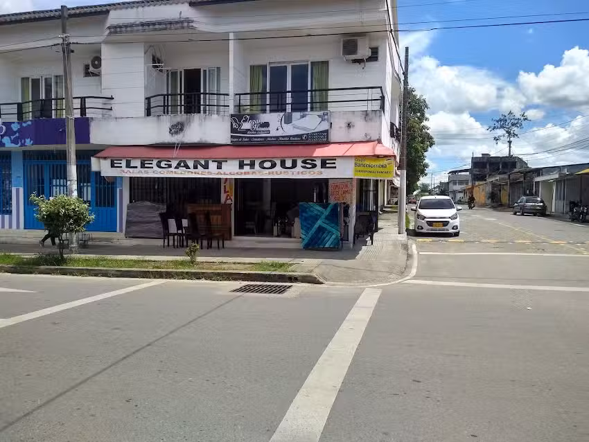 Hotel El Portal De Los Angeles