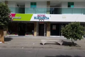 Hotel Elegancia AR