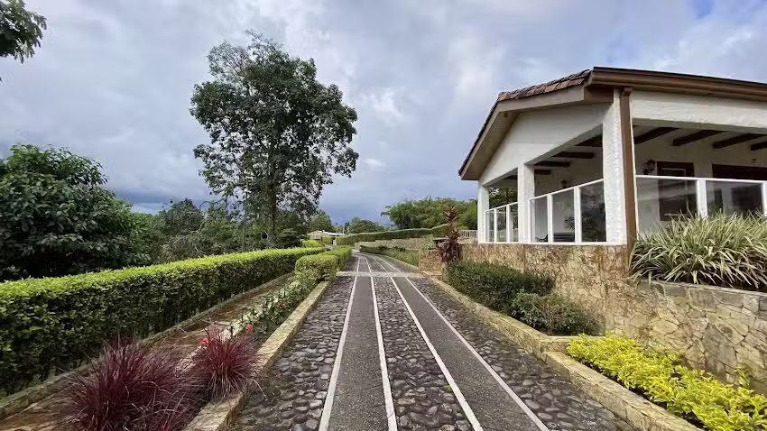 HOTEL ESTRELLA DEL MONTE