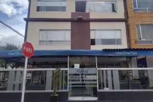 Hotel Feria Nova