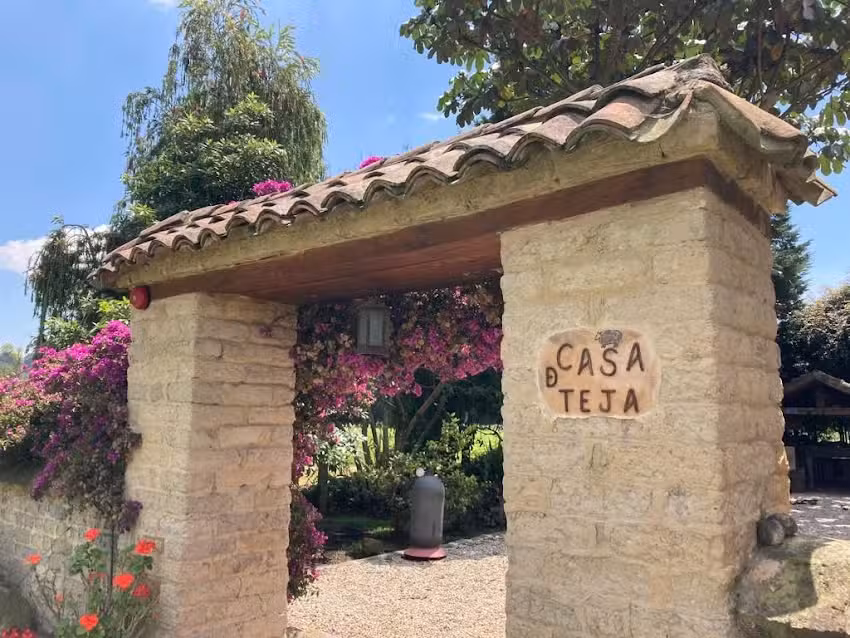 Hotel &ndash; Finca Casa de Teja Subachoque