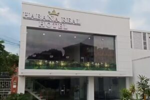 Hotel Habana Real / Habitaciones Deluxe / Hotel Empresarial / Confort / Apartado /