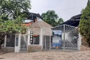 HOTEL HUILTANA GUATAQUI (PUERTO PRINCIPAL)