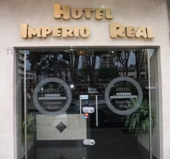HOTEL IMPERIO REAL