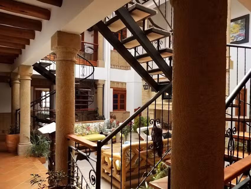 HOTEL JARDINES DE LA VILLA 2