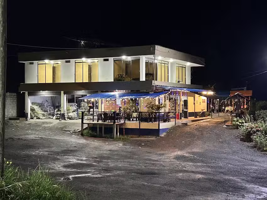 Hotel Jim&eacute;nez