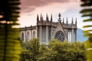 Hotel Kapital Suites