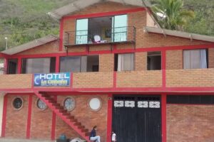 Hotel La Cabaña