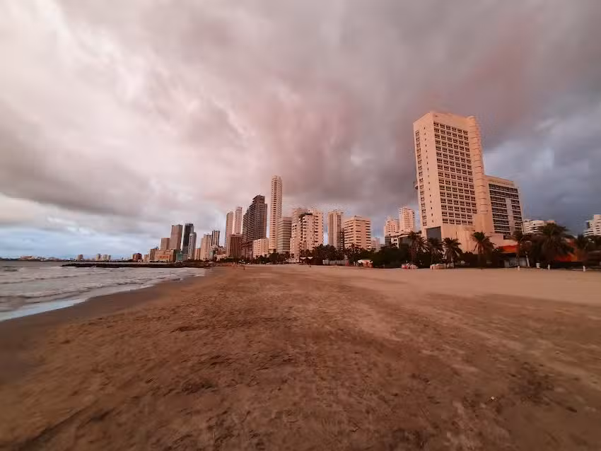 HOTEL LA CASA DEL TURISTA