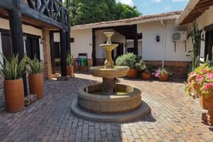 Hotel La Posada Camino Real