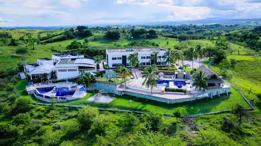 Hotel Las Colinas &ndash; Doradal Antioquia