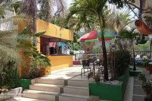 Hotel Las tres Palmas.