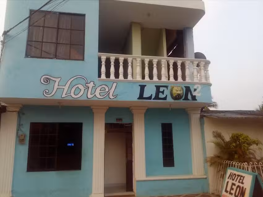Hotel Leon