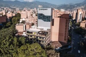 Hotel Living by Arm&oacute;niko