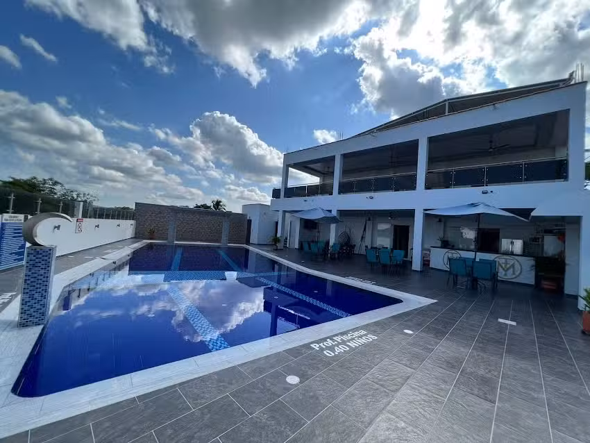 Hotel Magfair(Doradal)