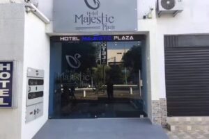 Hotel Majestic Plaza