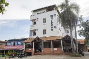 Hotel Malecom Caucasia