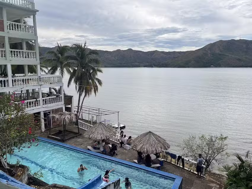 Hotel N&aacute;utico Villa Linda