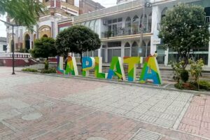 Hotel Noches Plate&ntilde;as