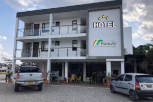Hotel Nueva Floresta