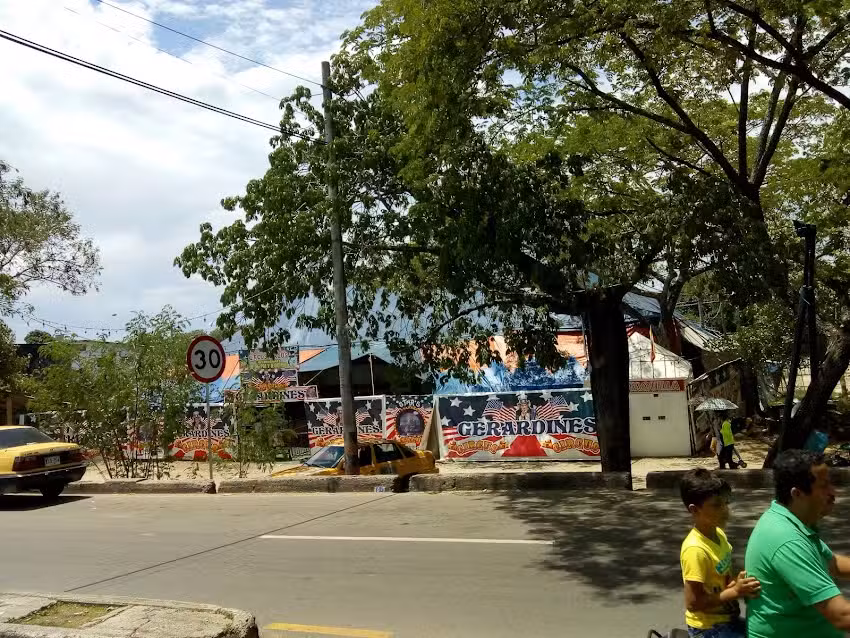 Hotel Olaf, Salda&ntilde;a