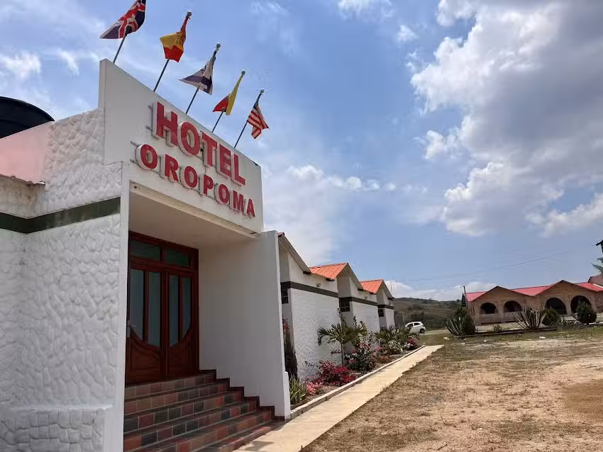 HOTEL OROPOMA