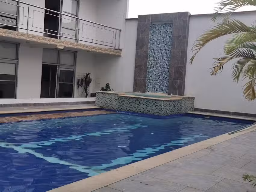 Hotel Orqu&iacute;dea Real