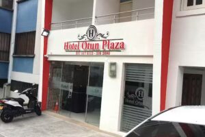 Hotel Ot&uacute;n Plaza