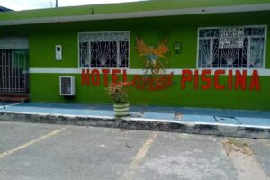 HOTEL PISCINA LA EMBAJADA BOYACENSE #1