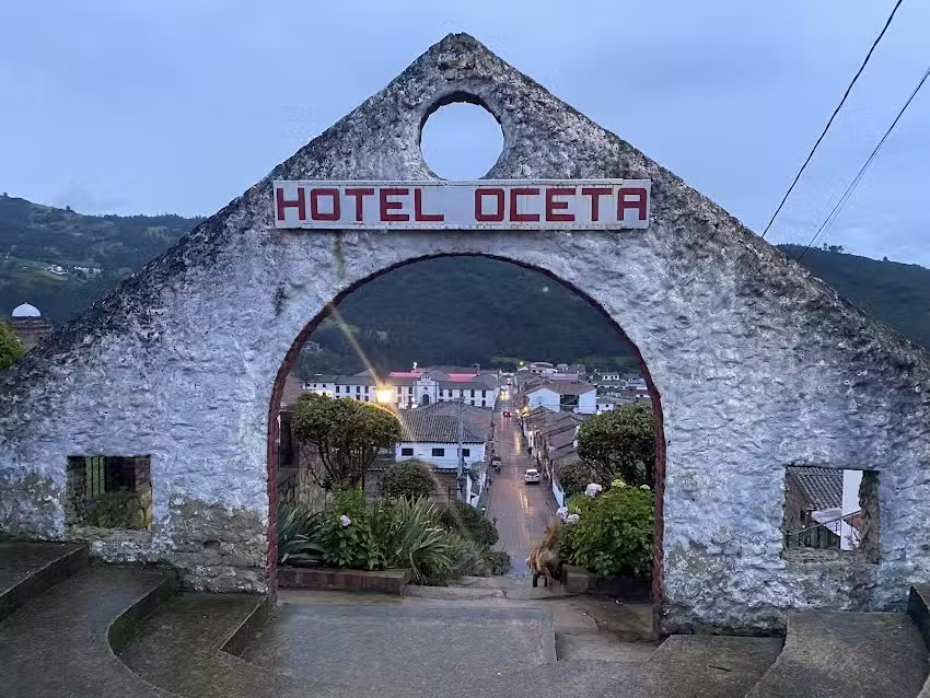 Hotel Port&oacute;n de Ocet&aacute;