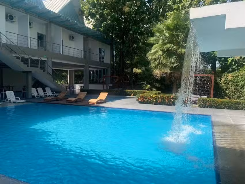 Hotel Puerto Triunfo