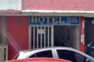 Hotel Real Suite