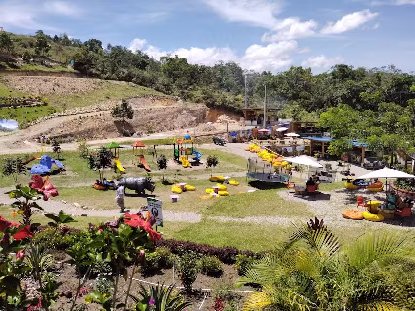 Hotel Resort La Monta&ntilde;a