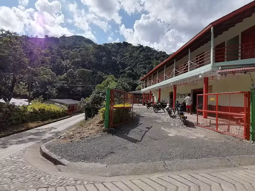 Hotel restaurante El Paraiso