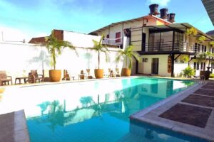 HOTEL RESTAURANTE LA CASONA MUZO