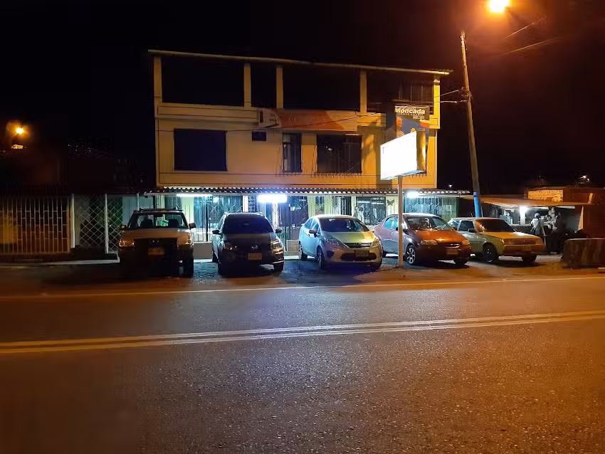 Hotel & Restaurante Lorens Calarc&aacute; Quind&iacute;o